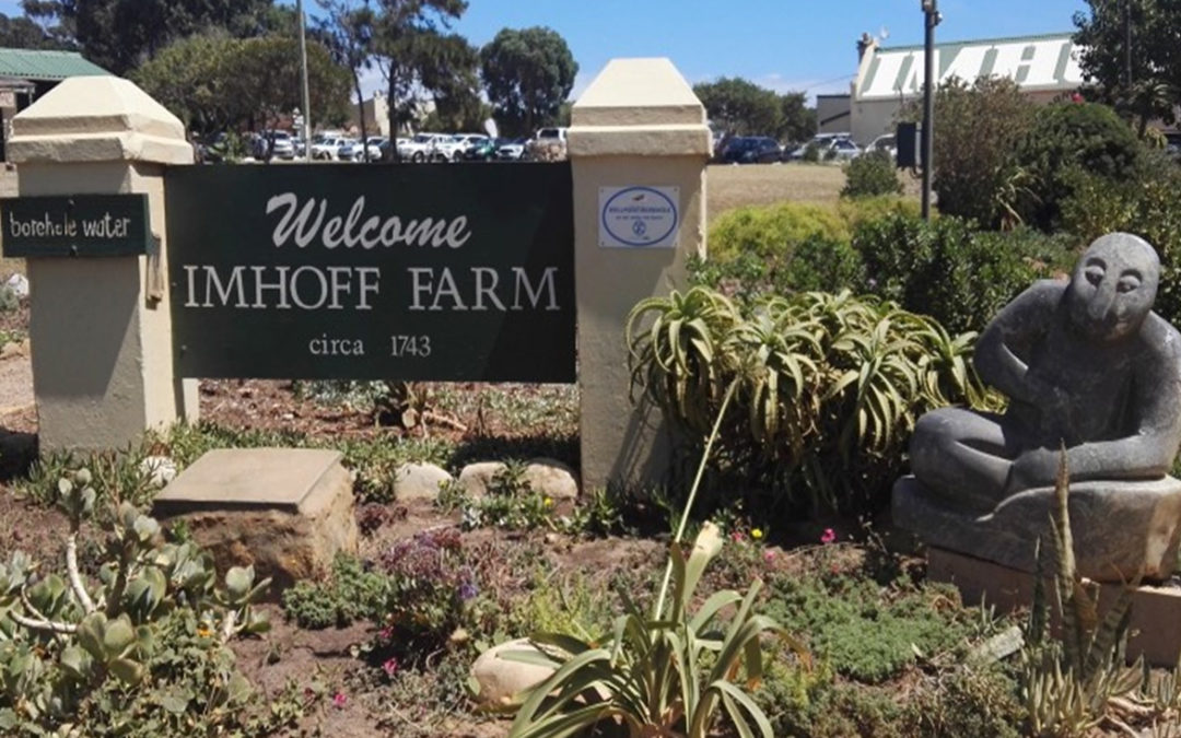 Soak up the history of Kommetjie at Fin Whale Beach House